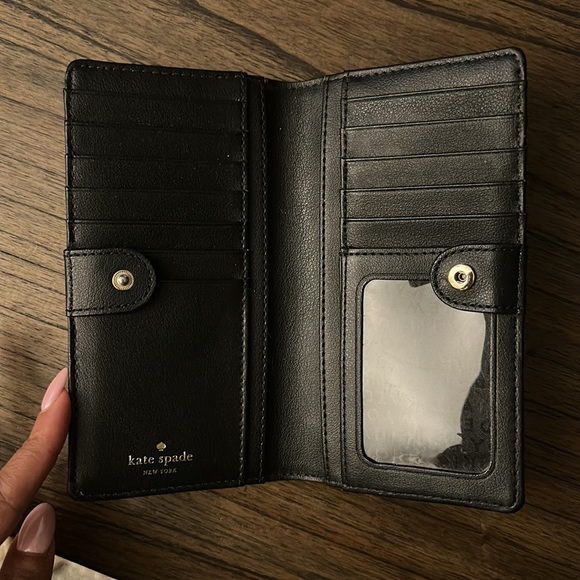 Kate Spade Wallet - Picture 3 of 3